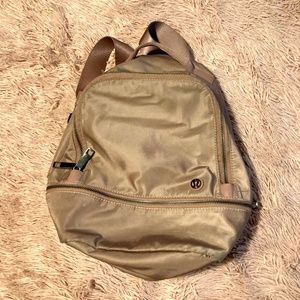 Lululemon mini backpack - rose gold pink color